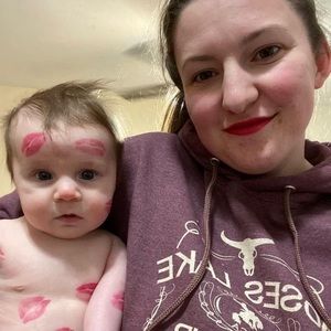 Meet your Posher, Leanne